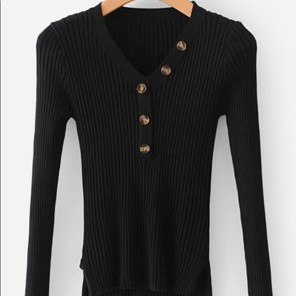 PrettyLittleThing | Plunge Neck Rib Top